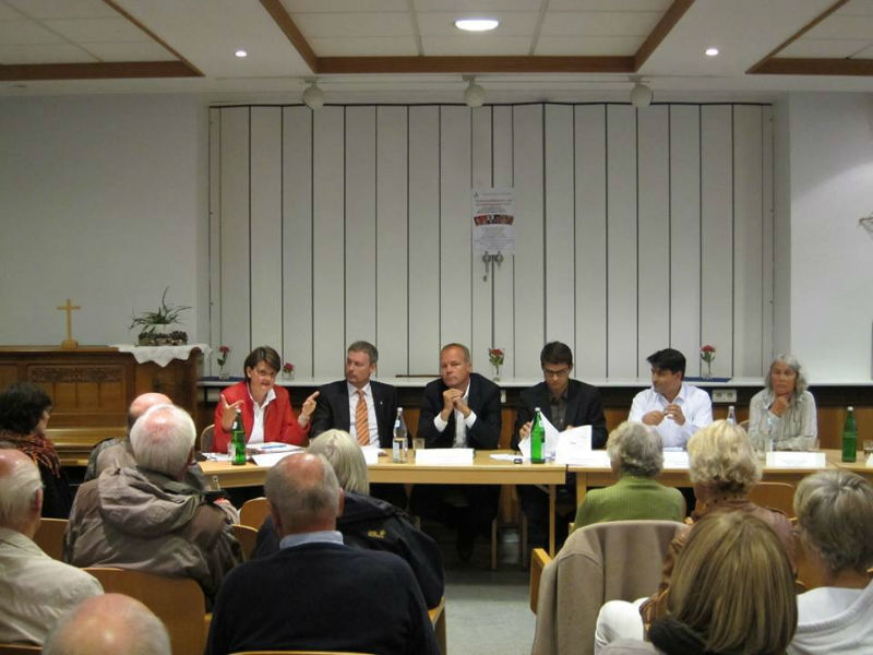 Podiumsdiskussion zur Bundestagswahl in Rethen